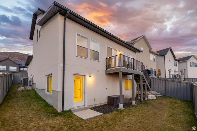 921 N Evelyn St, Farmington, UT 84025 - #3