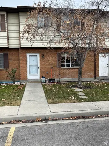 939 S Freedom Blvd #13, Provo, UT 84601 - #2