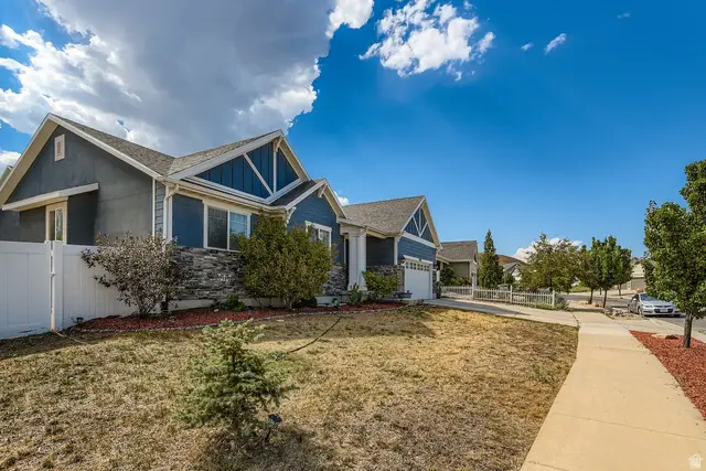 6474 S Silhouette Ln, West Valley City, UT 84081 - #3