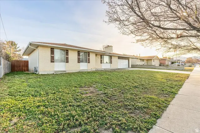 3355 W Meadowbrook Dr, Salt Lake City, UT 84119 - #2