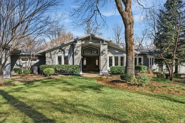 5575 S Merlyn Cir, Holladay, UT 84117 - #2