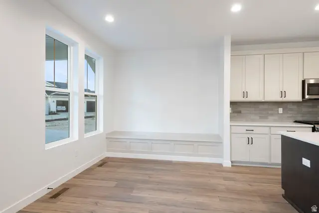 7027 W Lake Ave, South Jordan, UT 84009 - #3