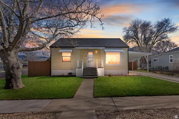 498 Parkway Ave, Tooele, UT 84074