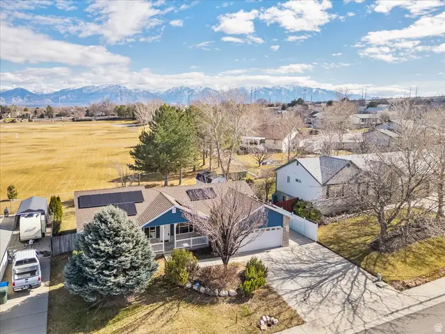 3899 S Chatterleigh Rd, West Valley City, UT 84128 - #3