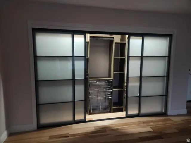 2885 E Loran Dr, Millcreek, UT 84109 - #2