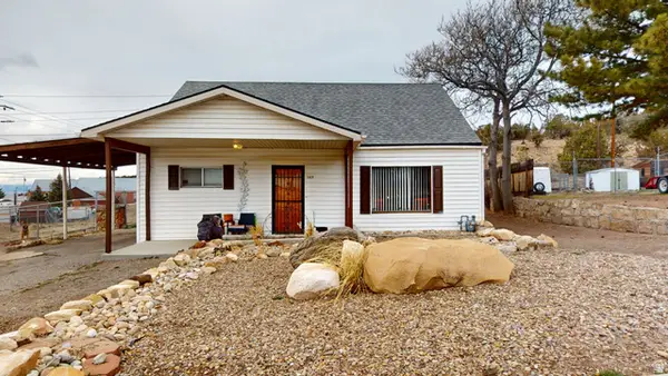 365 Edgehill Dr, Sunnyside, UT 84539