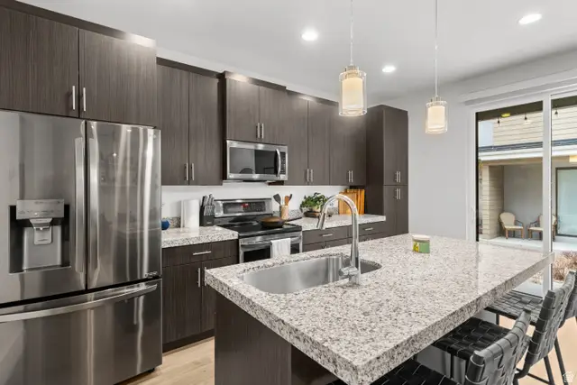 9217 S Holiday Bowl Ct E, Sandy, UT 84094 - #2