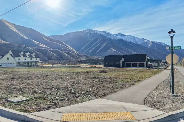 1564 N 1700 E, Mapleton, UT 84664 - #2