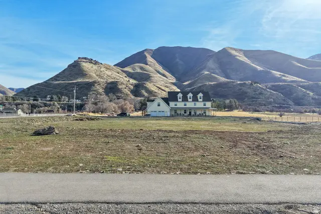 1564 N 1700 E, Mapleton, UT 84664 - #3