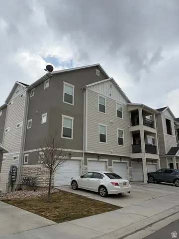 1773 W Eaglewood Dr #302, Saratoga Springs, UT 84045
