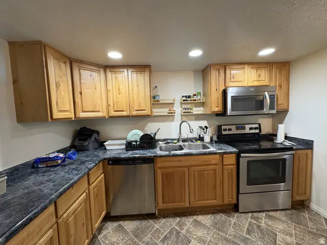 668 W 890 N, Provo, UT 84604 - #3
