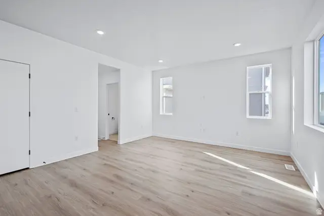 904 W Bellshill Dr #13, Murray, UT 84123 - #3