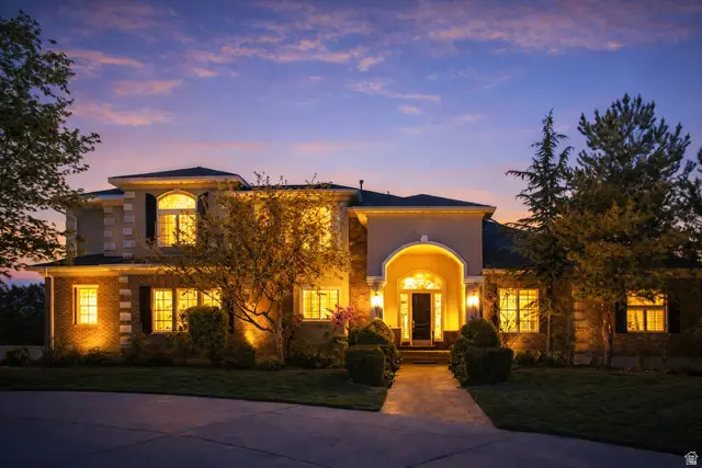 10868 S Prescott Dr E, Sandy, UT 84092 - #2