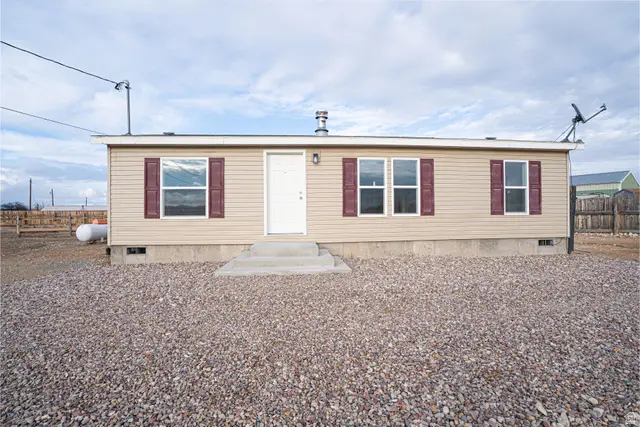 5065 S 3150 E, Vernal, UT 84078 - #1