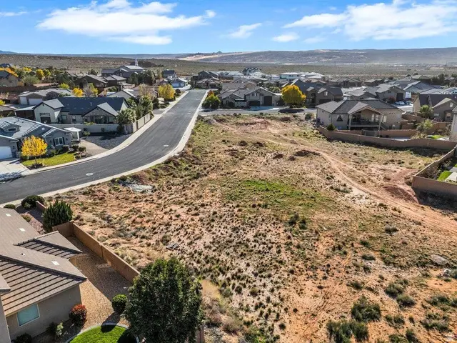 4286 W Lyle St, Hurricane, UT 84737 - #3