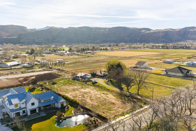 793 S 920 W, Hurricane, UT 84737 - #1