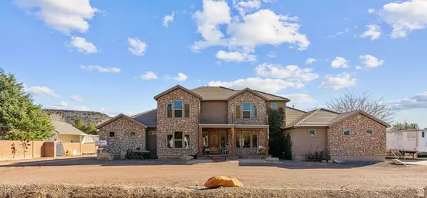 1045 W Sapphire, Diamond Valley, UT 84770