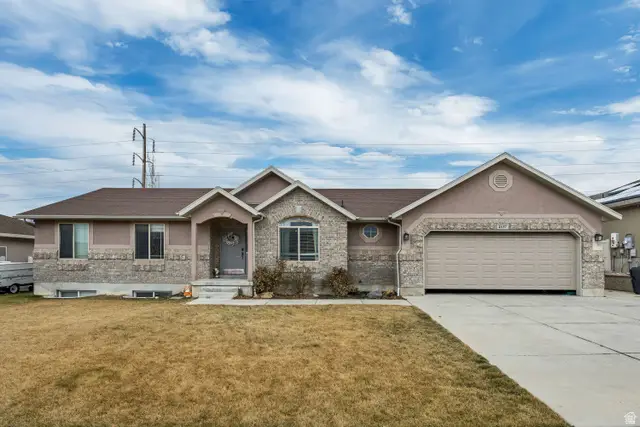 4637 W Moose Horn Ct, West Jordan, UT 84088 - #2