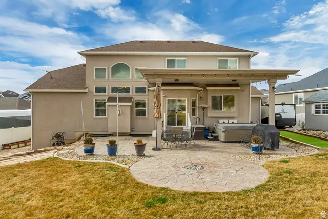 3232 N Redtail Way, Layton, UT 84040 - #3