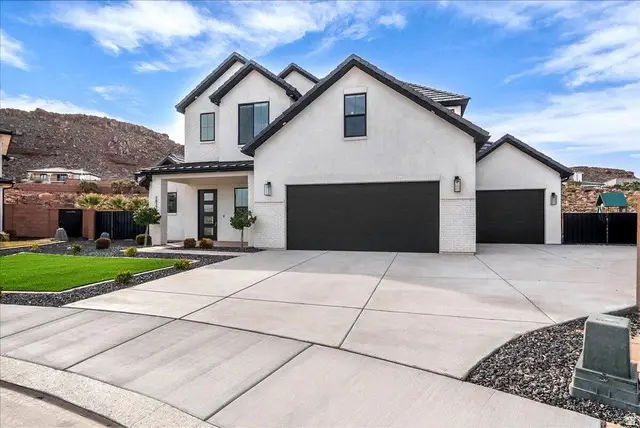 3827 S Jessamine Cir, Saint George, UT 84790 - #2