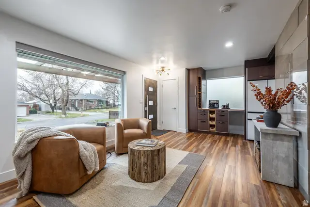 3387 S La Mesa Rd E, Salt Lake City, UT 84109 - #3