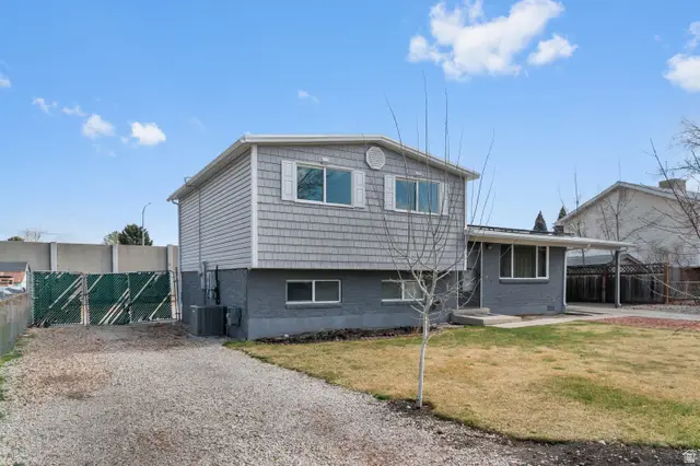 4365 S Hawkeye Dr, West Valley City, UT 84120 - #2