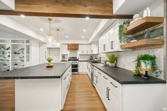 16 W 780 S, Centerville, UT 84014 - #2