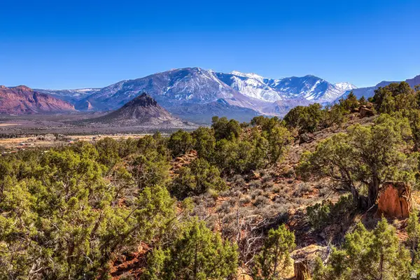 95 Bailey Ln #95, Castle Valley, UT 84532