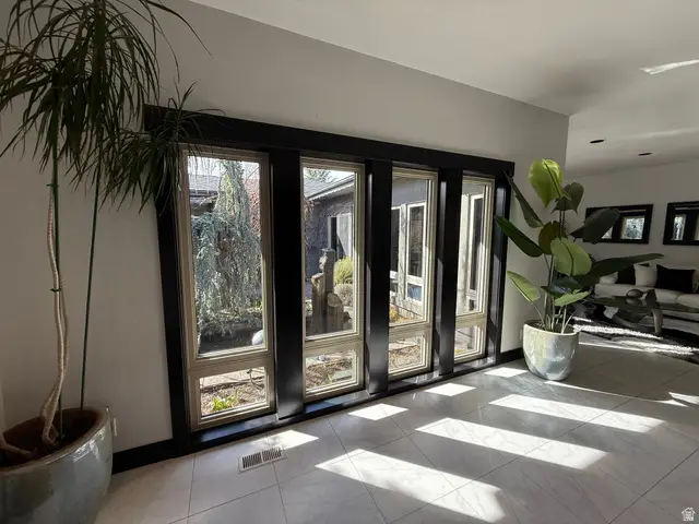 145 W Carnesecca Ct, Mapleton, UT 84664 - #3