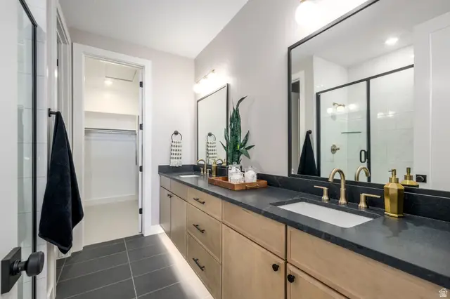 2006 E Wilshire Rd #8, Holladay, UT 84117 - #3