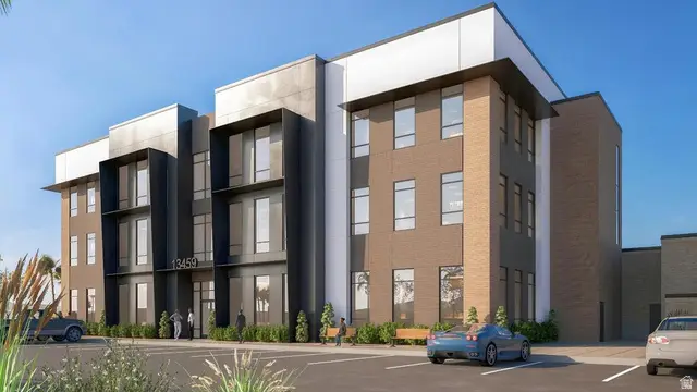 4375 S Pioneer Rd, Saint George, UT 84790 - #2