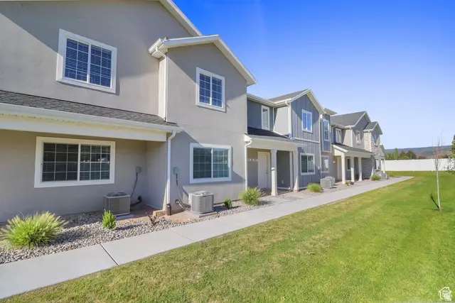 1054 E 2220 S, Heber City, UT 84032 - #2