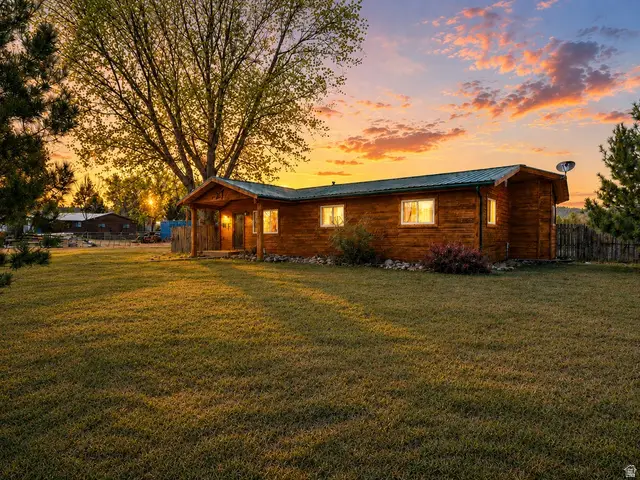 1084 W 2000 N, Vernal, UT 84078 - #1