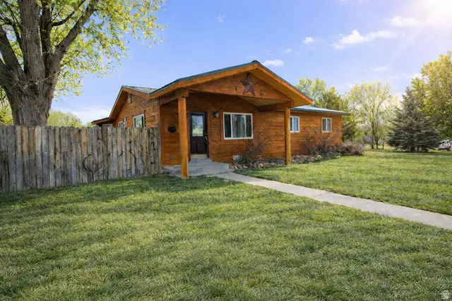 1084 W 2000 N, Vernal, UT 84078 - #3
