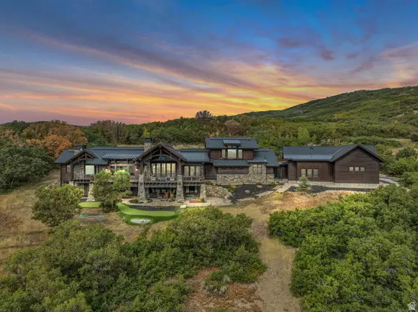 717 W Moose Hill Rd, Park City, UT 84098