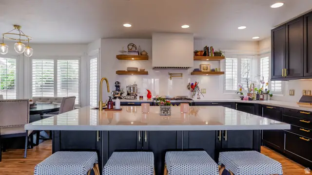 984 N 500 E, Centerville, UT 84014 - #1