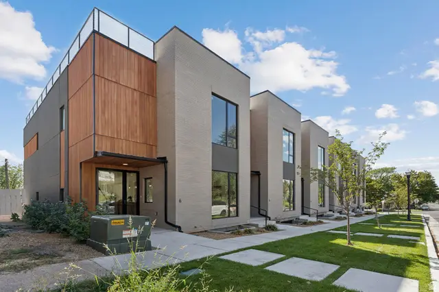 860 E 3rd Ave N #4, Salt Lake City, UT 84103 - #3