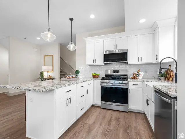 345 E 100 S, Santaquin, UT 84655 - #3