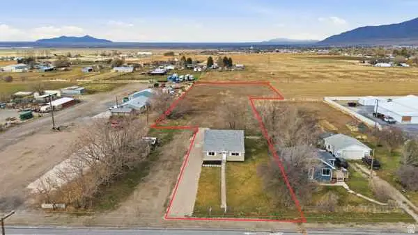 798 W Vine St, Tooele, UT 84074