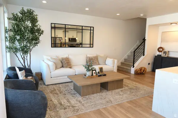 5338 S Allendale Dr, Murray, UT 84123