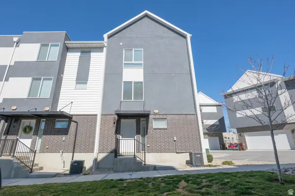 75 E Hamblin Ln #141, Clearfield, UT 84015