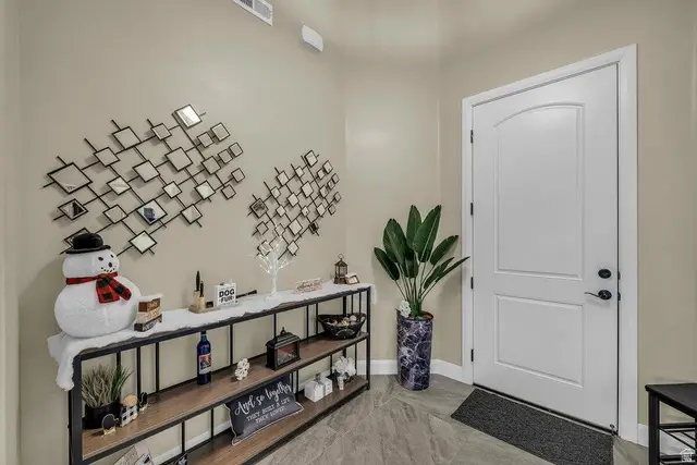 559 N Sarah Ln, Hurricane, UT 84737 - #3