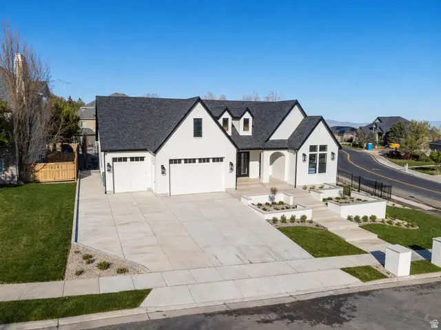 664 S Wildflower Cir, North Salt Lake, UT 84054 - #3