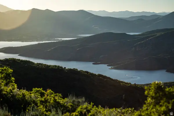 32 State Rd, Midway, UT 84049