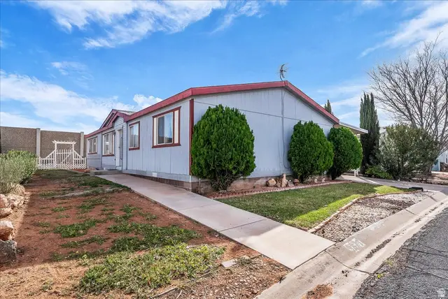 3871 W 20 N, Hurricane, UT 84737 - #1