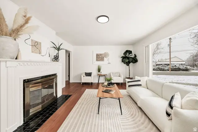 407 S 100 W, Providence, UT 84332 - #3