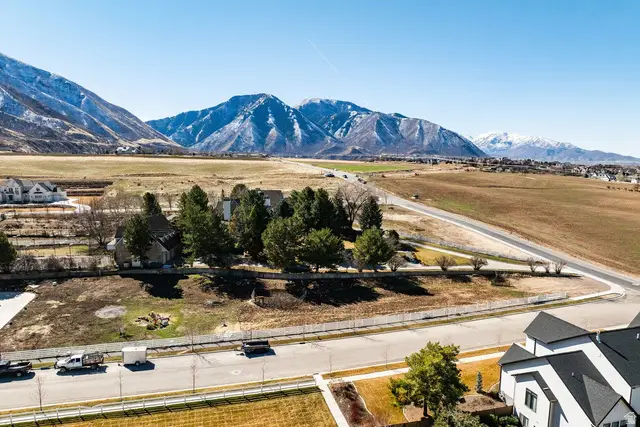 120 E Magnolia Ln #1, Mapleton, UT 84664 - #3