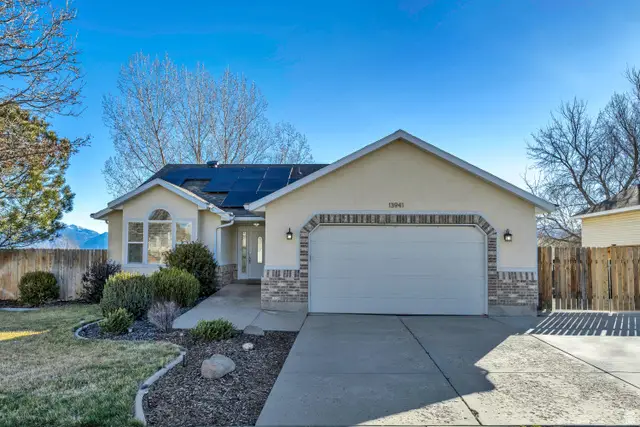 13941 S Hoyt Peak Cir W, Riverton, UT 84096 - #1
