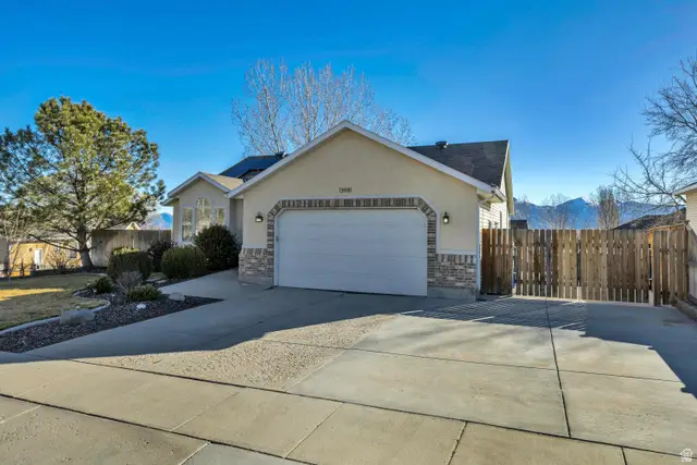 13941 S Hoyt Peak Cir W, Riverton, UT 84096 - #2