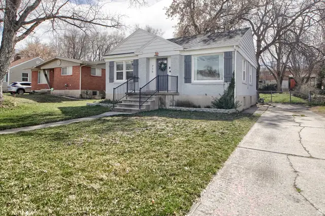 719 Bel Mar Dr, South Ogden, UT 84403 - #3